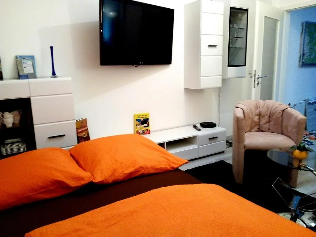 Ferienwohnungen Am Krossinsee Berlin Apartment